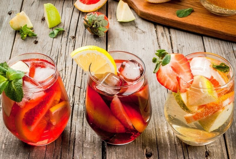 Carnaval com o Drink Tropical da Linea Brasil (sem álcool)